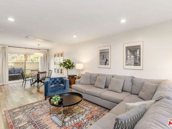 8025 Redlands Street, Unit 13, Playa Del Rey, CA 90293