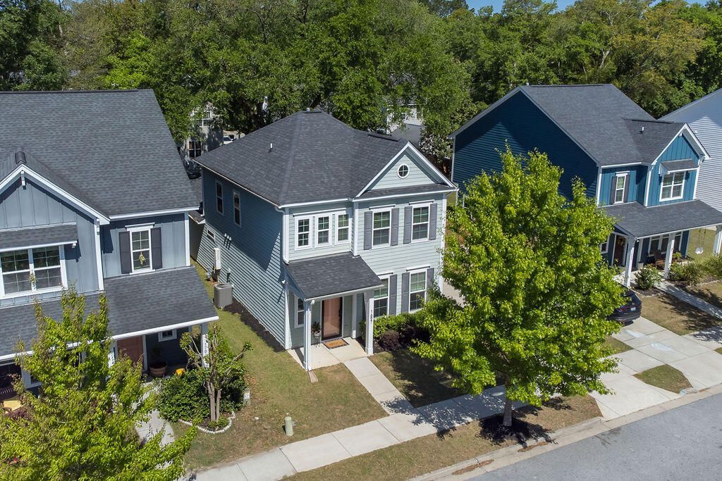 1697 Emmets Road Photo 10