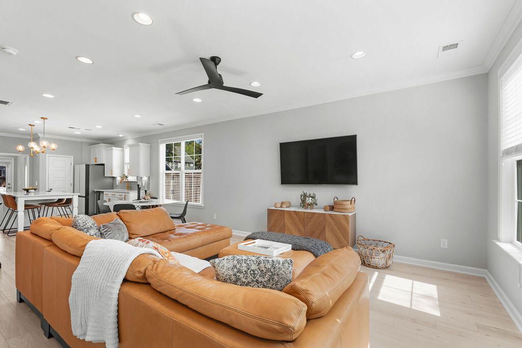 1697 Emmets Road Photo 15