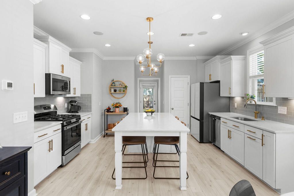 1697 Emmets Road Photo 19