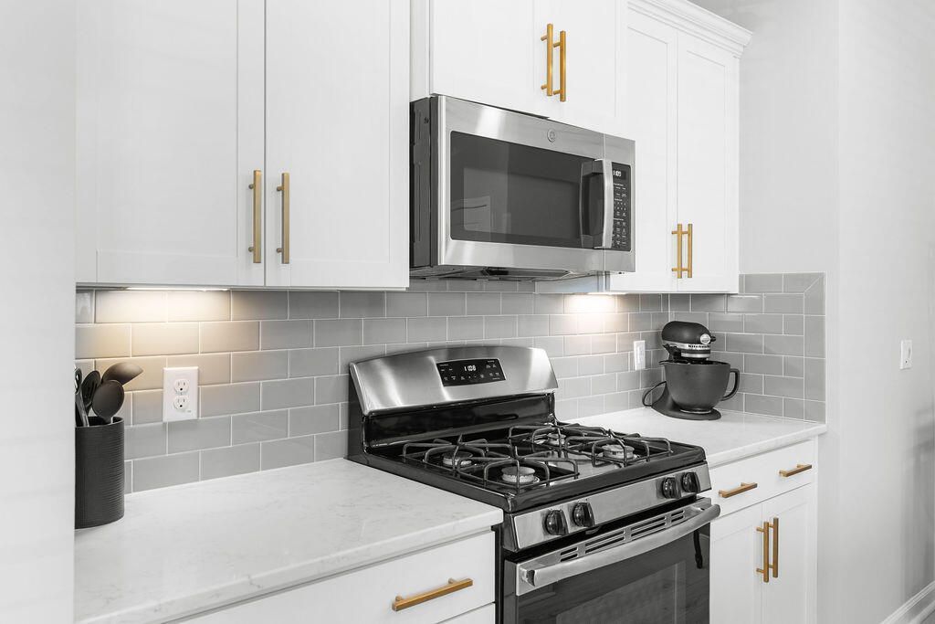 1697 Emmets Road Photo 20