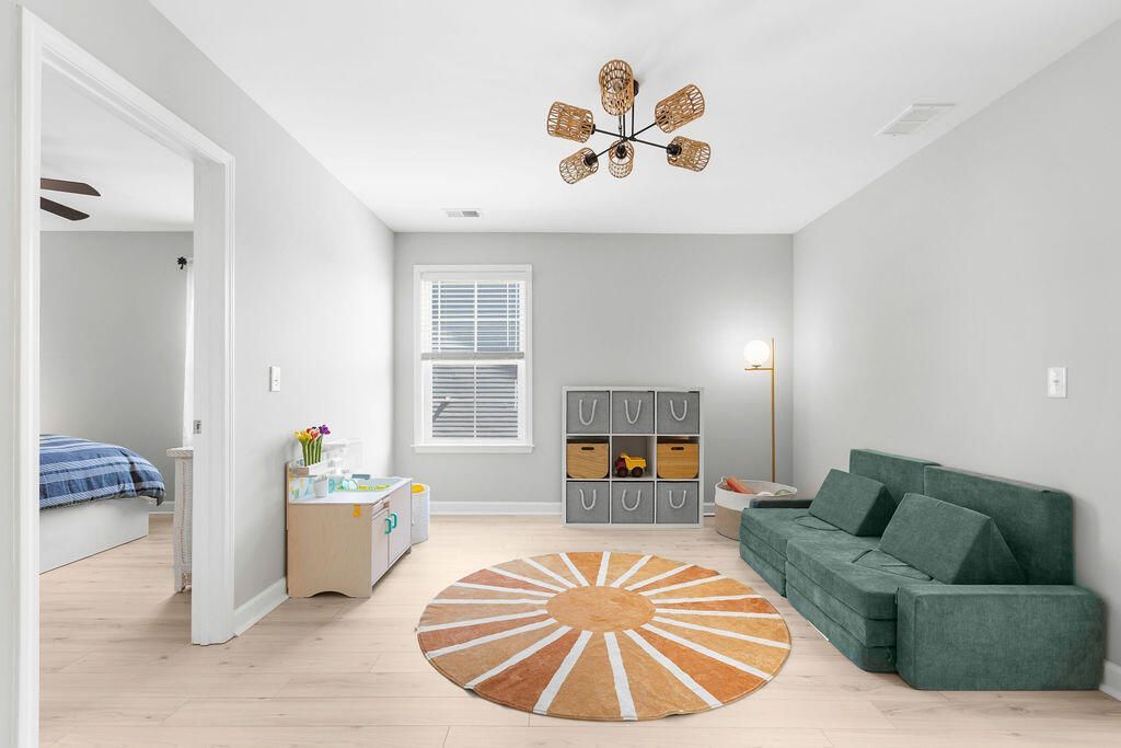 1697 Emmets Road Photo 33