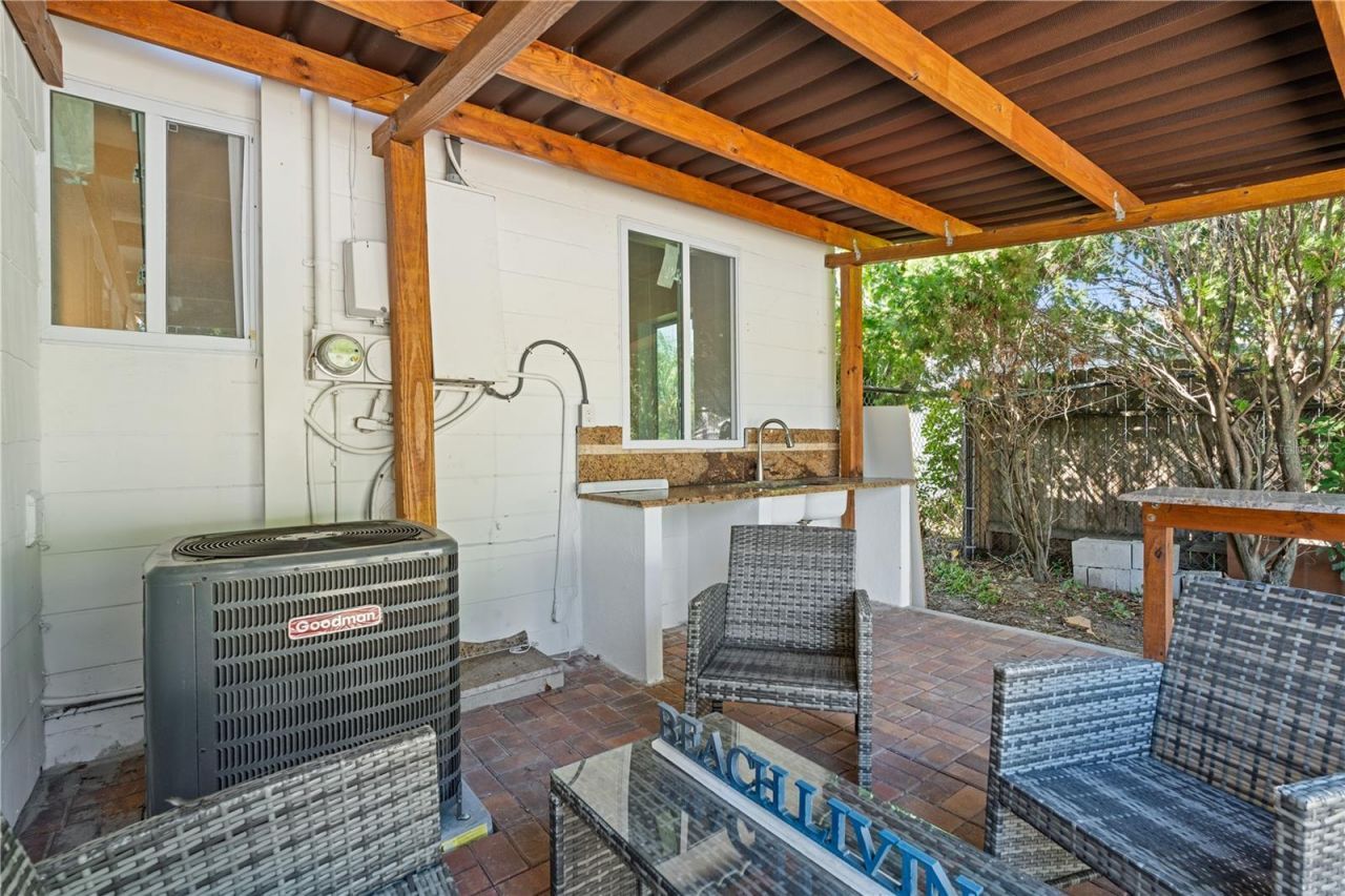 4635 22nd Avenue N, Saint Petersburg, FL 33713 Photo