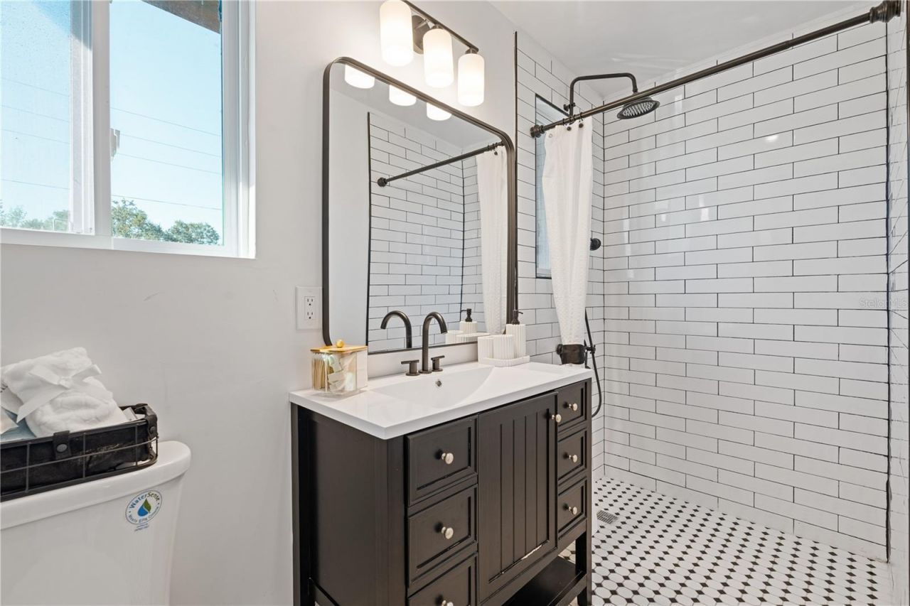 4635 22nd Avenue N, Saint Petersburg, FL 33713 Photo