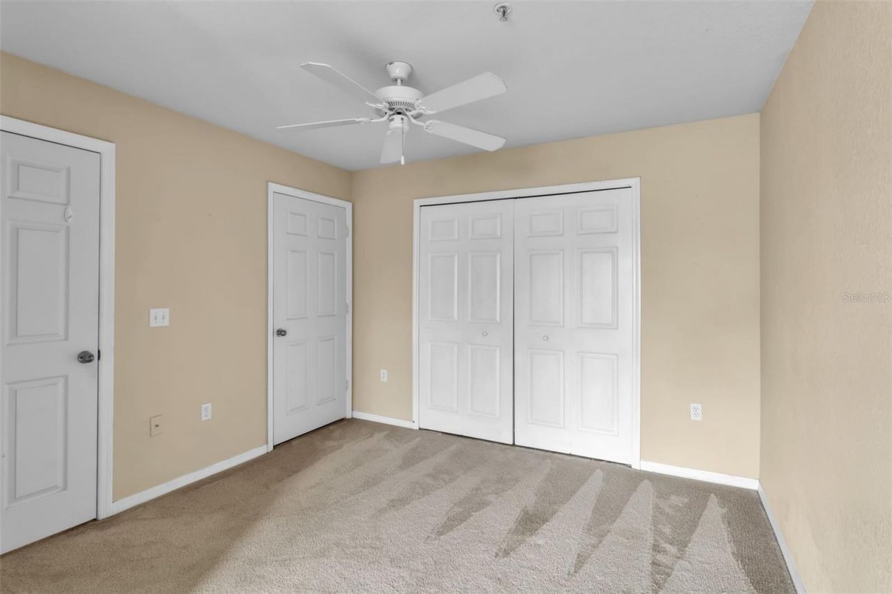 5511 Rosehill Road, Unit 203, Sarasota, FL 34233 Photo