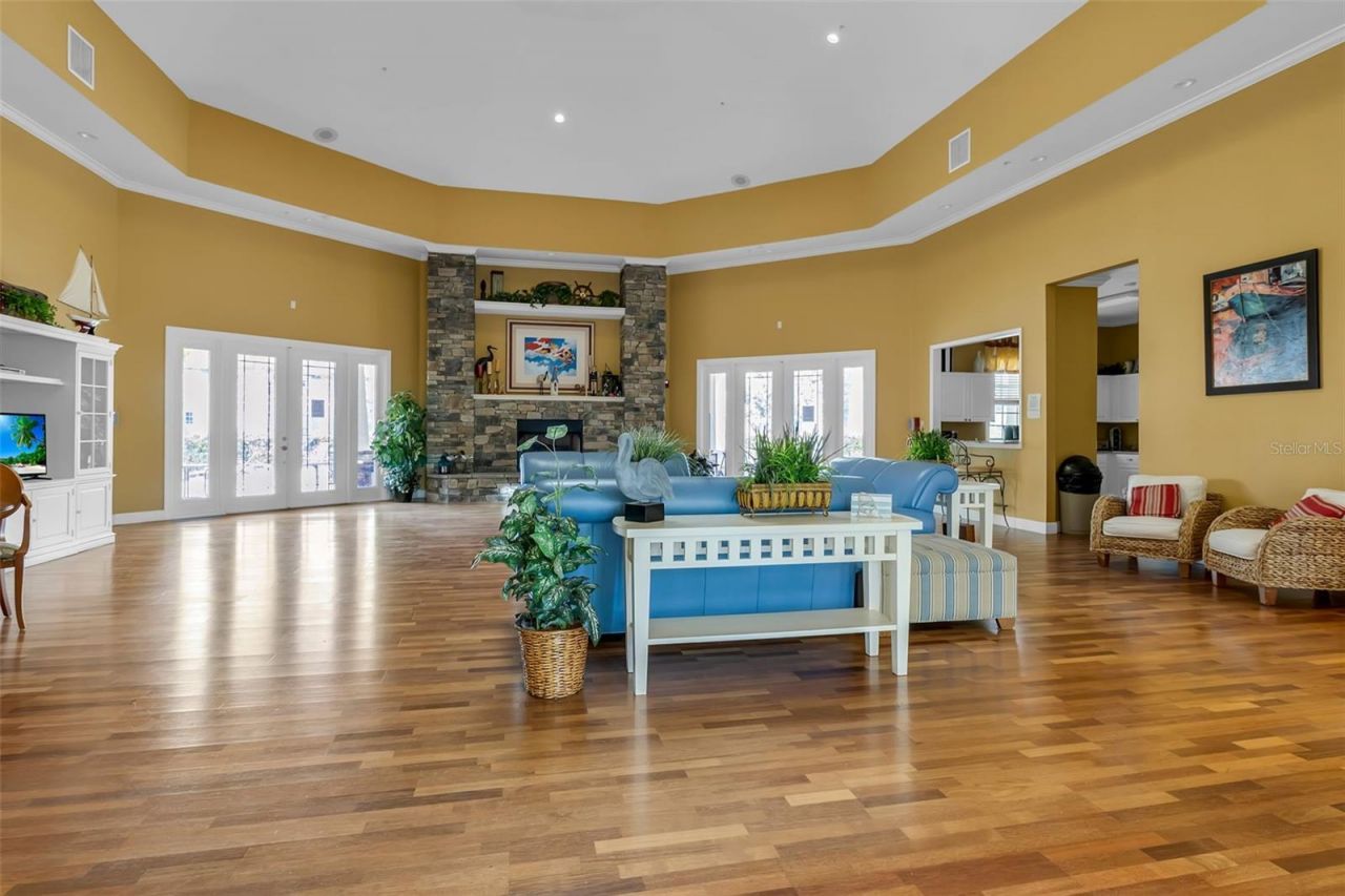 5511 Rosehill Road, Unit 203, Sarasota, FL 34233 Photo