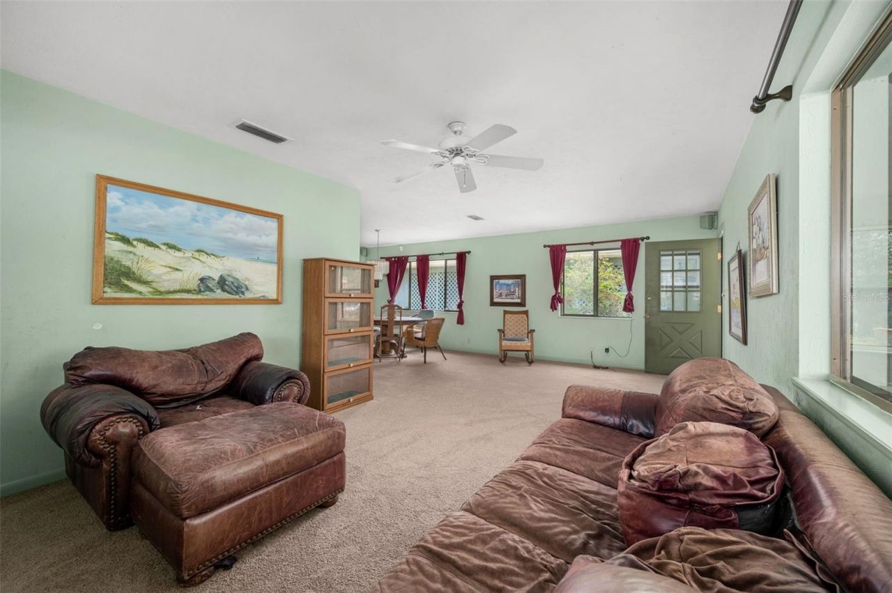 8508 NW 37th Drive, Gainesville, FL 32653 Photo