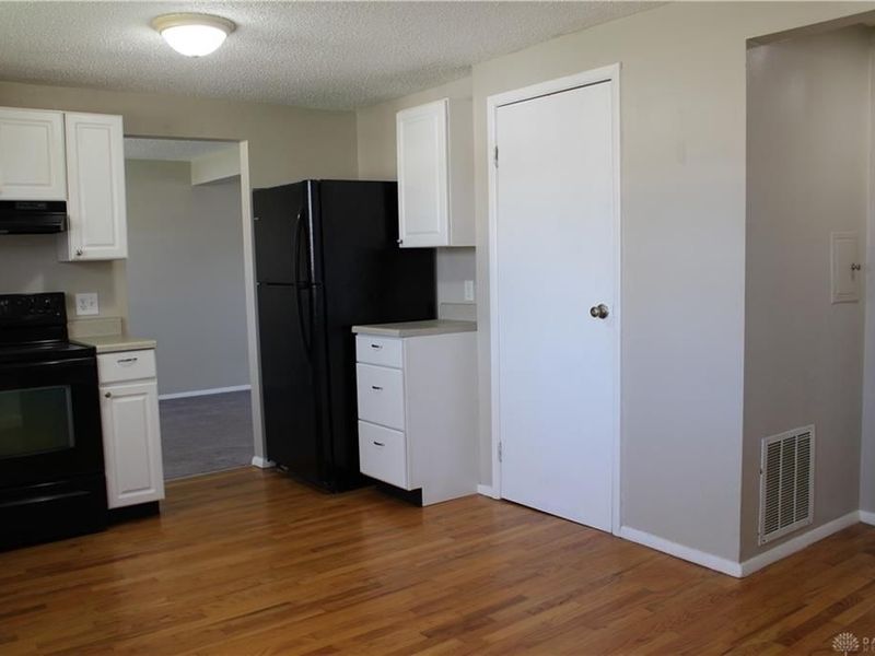 5607 Chukar Drive, Dayton, OH 45424 Photo 12