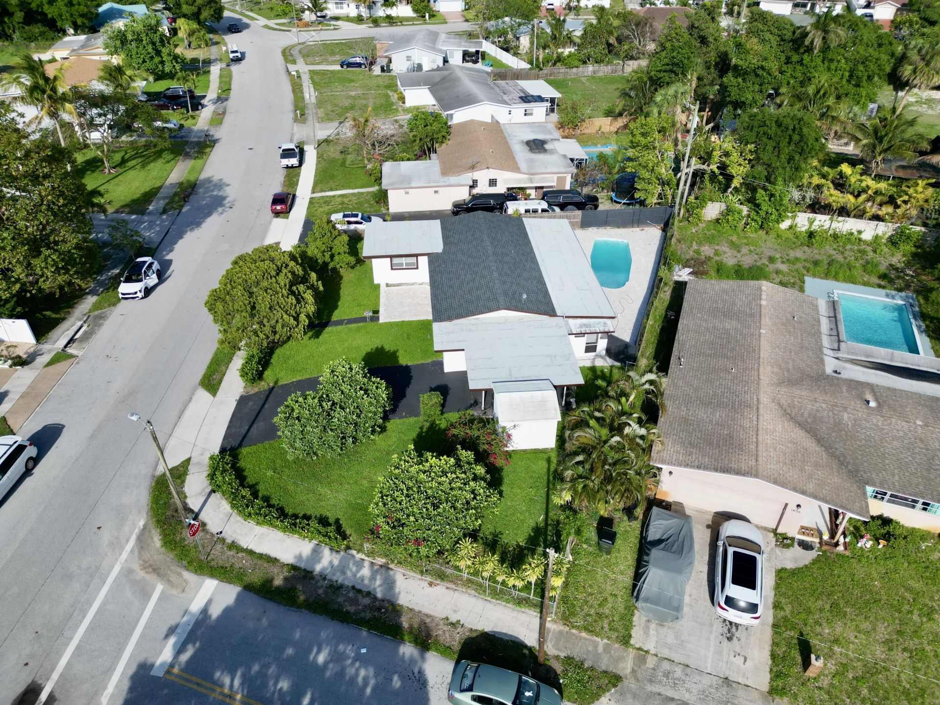 1319 Crest Drive, Lake Worth Beach, FL 33461 Photo