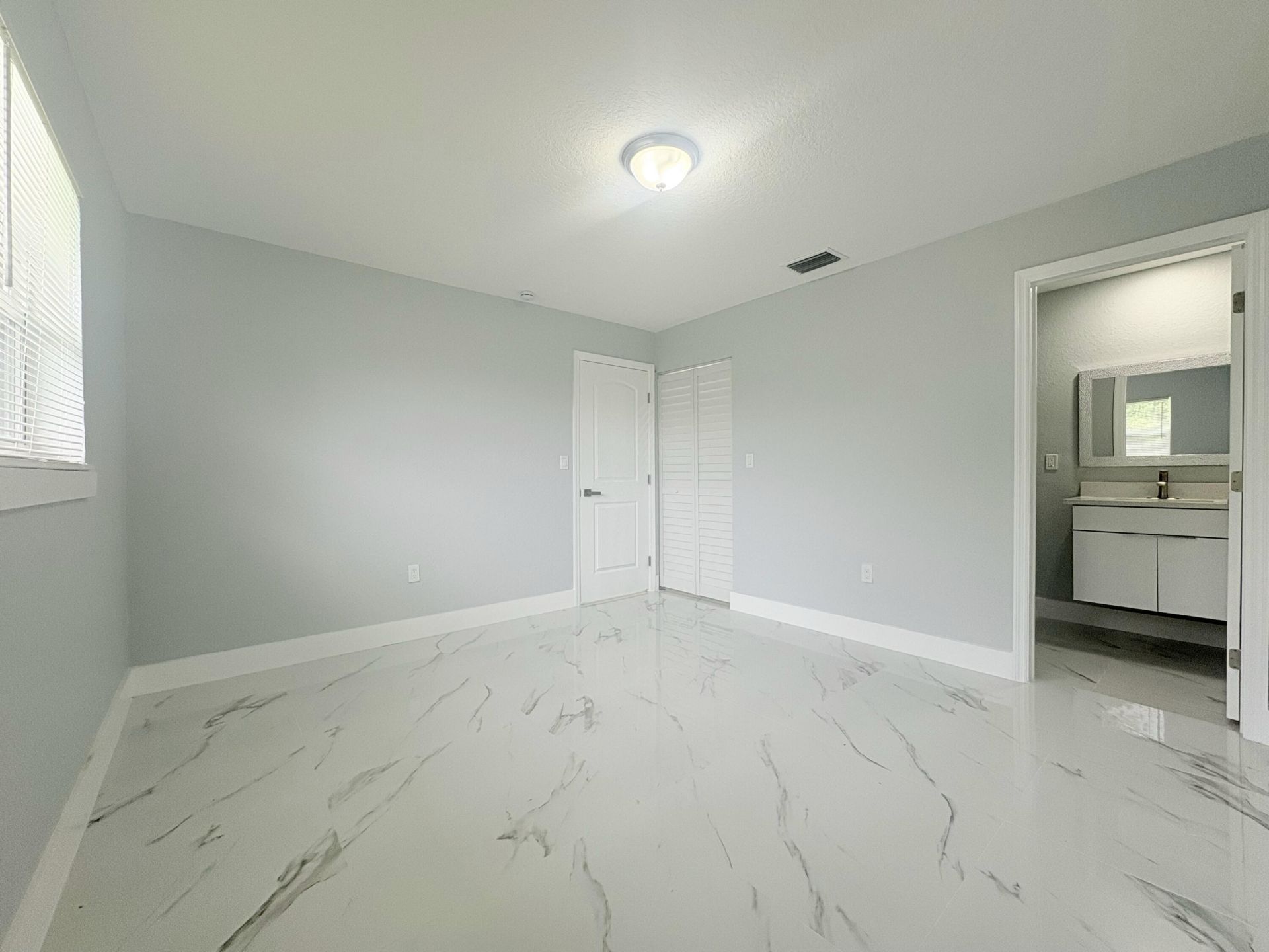 1319 Crest Drive, Lake Worth Beach, FL 33461 Photo