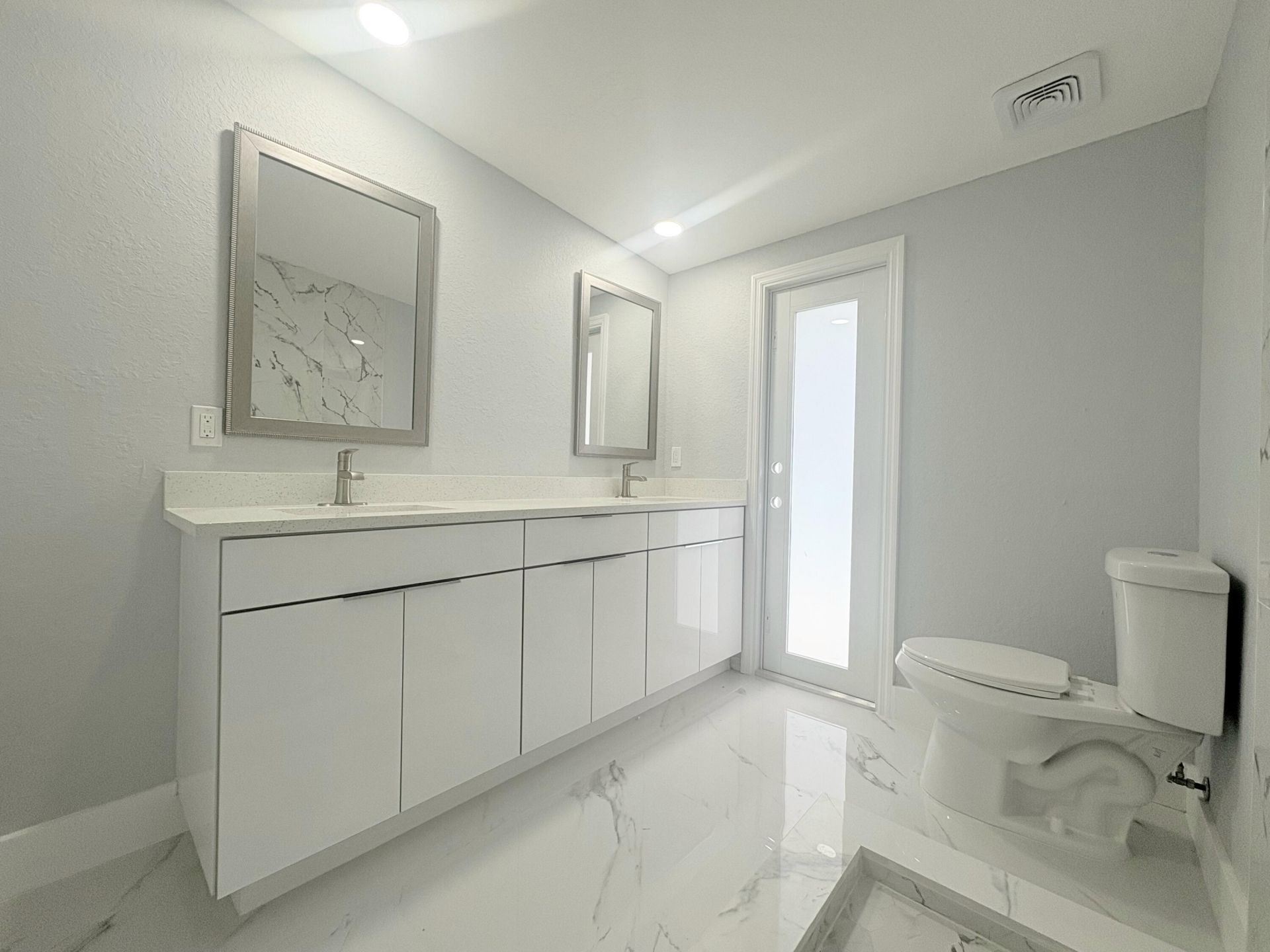 1319 Crest Drive, Lake Worth Beach, FL 33461 Photo