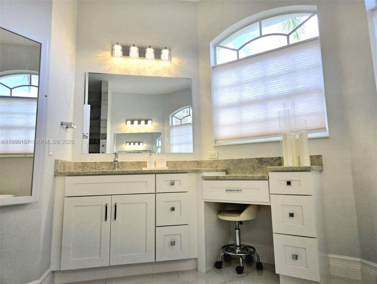 8268 Southwind Bay Cir, Fort Myers, FL 33908 Photo