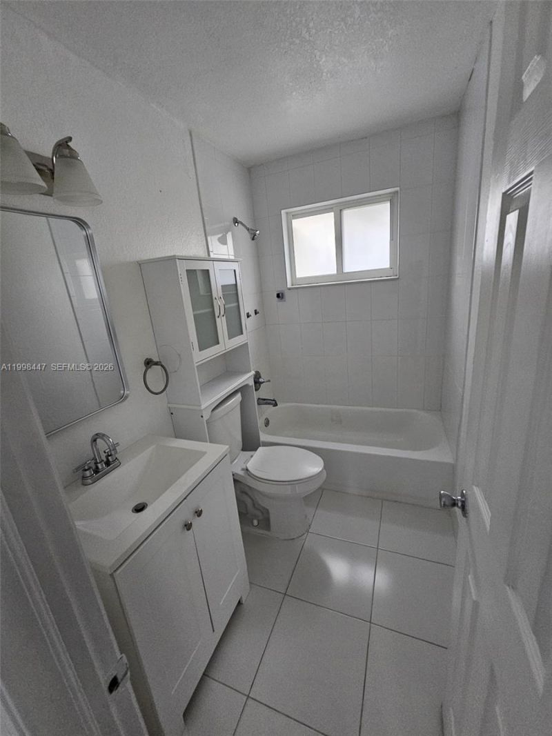 1857 NW 113th Ter, Unit 1857, Miami, FL 33167 Photo