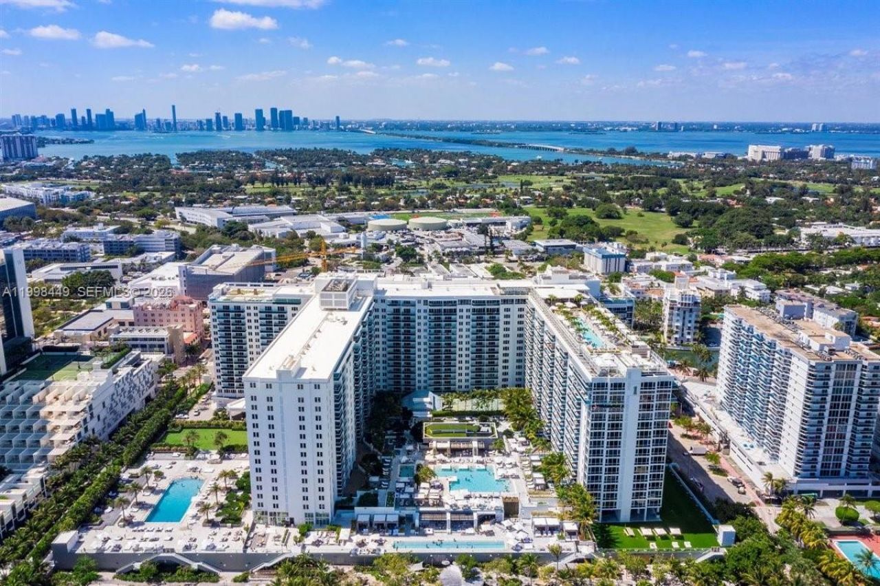 102 24th St, Unit 1520, Miami Beach, FL 33139 Photo