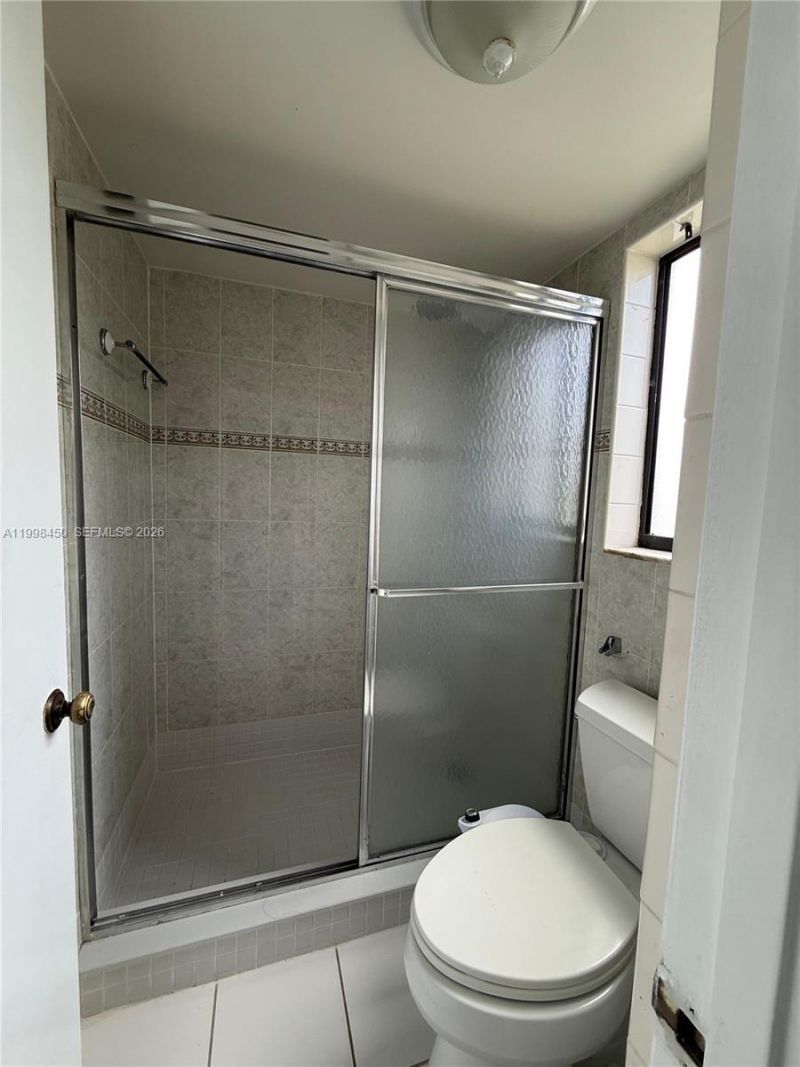 155 Lakeview Dr, Unit 101, Weston, FL 33326 Photo