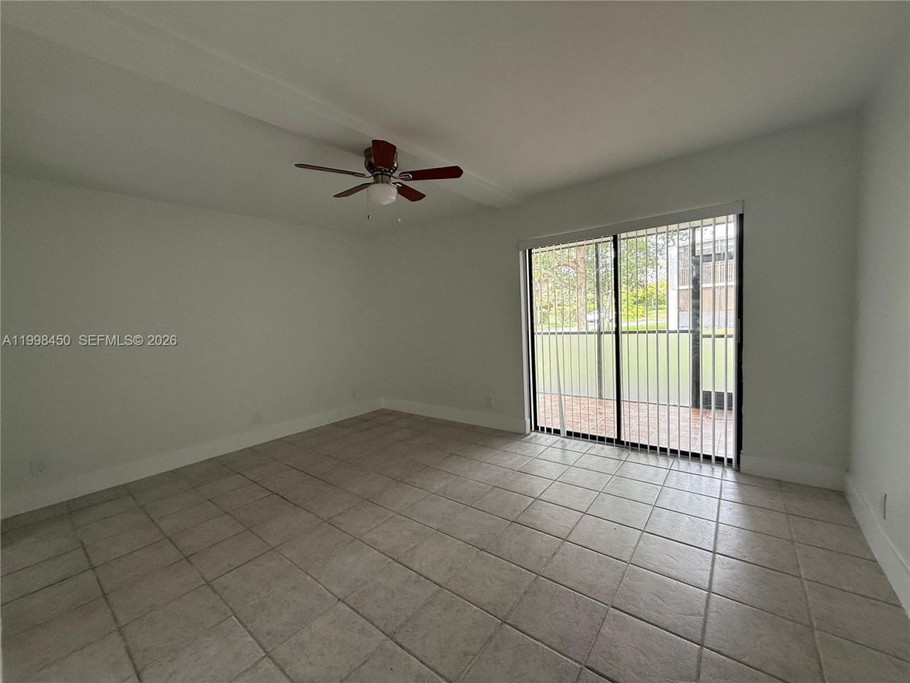 155 Lakeview Dr, Unit 101, Weston, FL 33326 Photo