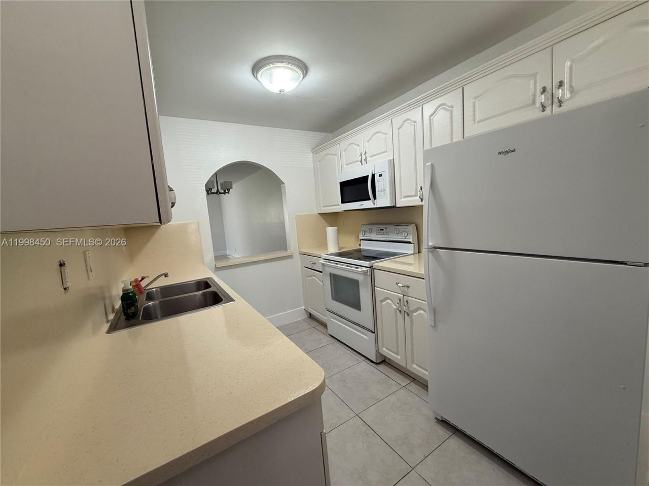 155 Lakeview Dr, Unit 101, Weston, FL 33326 Photo