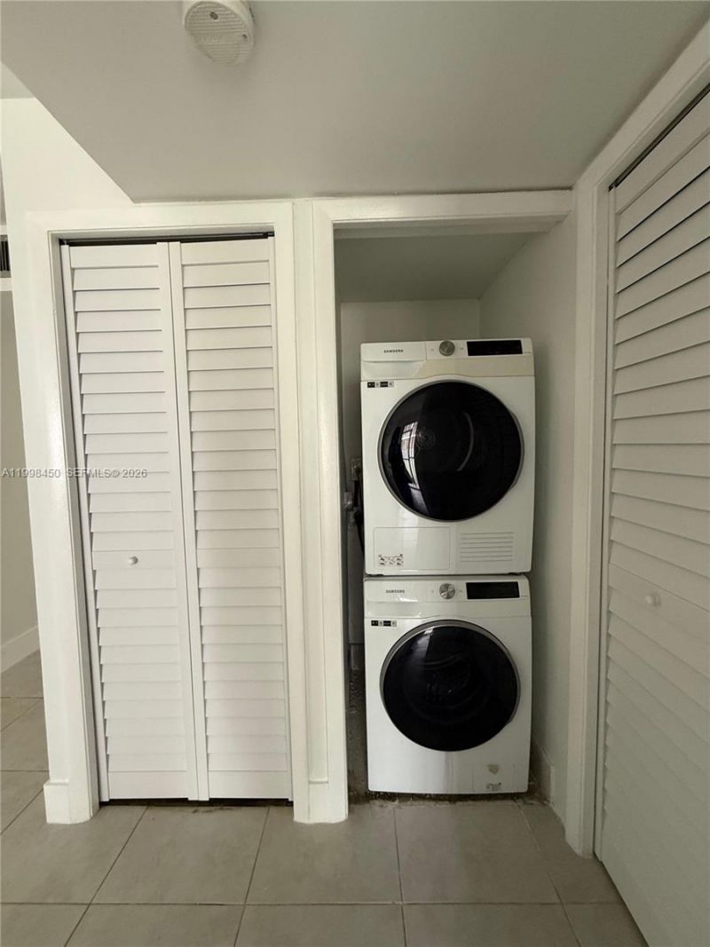 155 Lakeview Dr, Unit 101, Weston, FL 33326 Photo