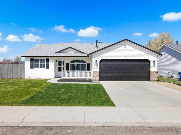 2016 W Curlew Street, Nampa, ID 83651