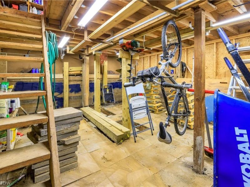 924 E Schaaf Road, Brooklyn Heights, OH 44131 Photo 40