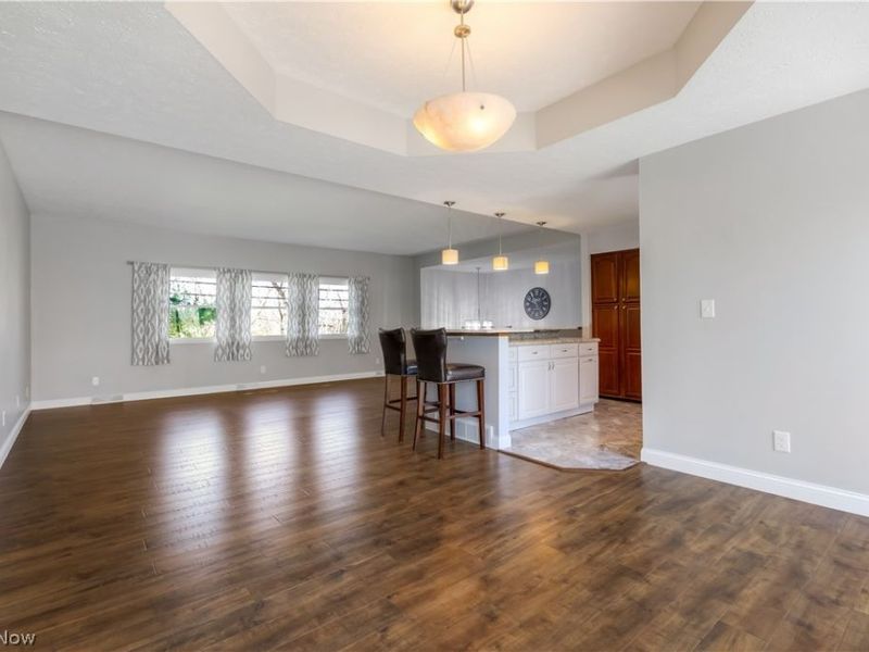 924 E Schaaf Road, Brooklyn Heights, OH 44131 Photo 6