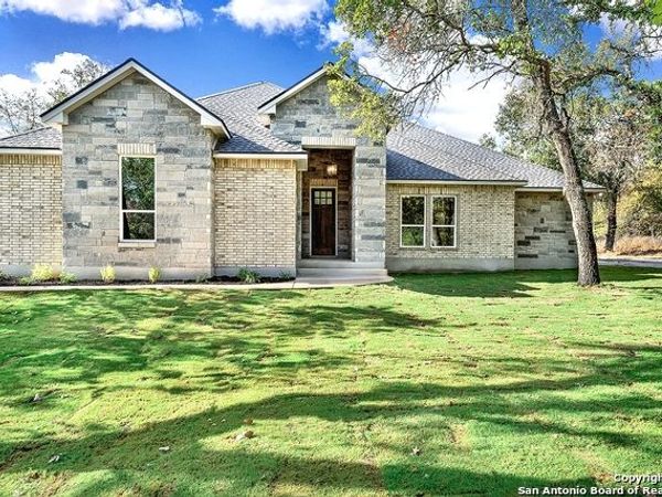 177 Timber, La Vernia, TX 78121