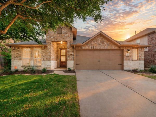 2822 Garlic Creek DR, Buda, TX 78610
