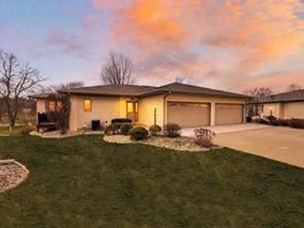 1242 Springbrook Drive, Baraboo, WI 53913
