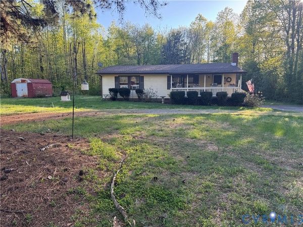 1313 Poplar Lawn Road , Blackstone, VA 23824