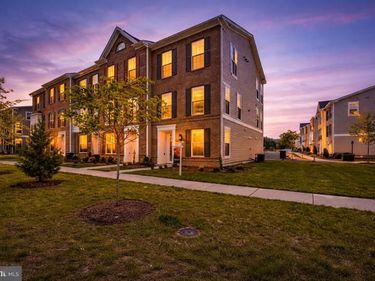 46077 HALL ROAD, STERLING, VA 20166