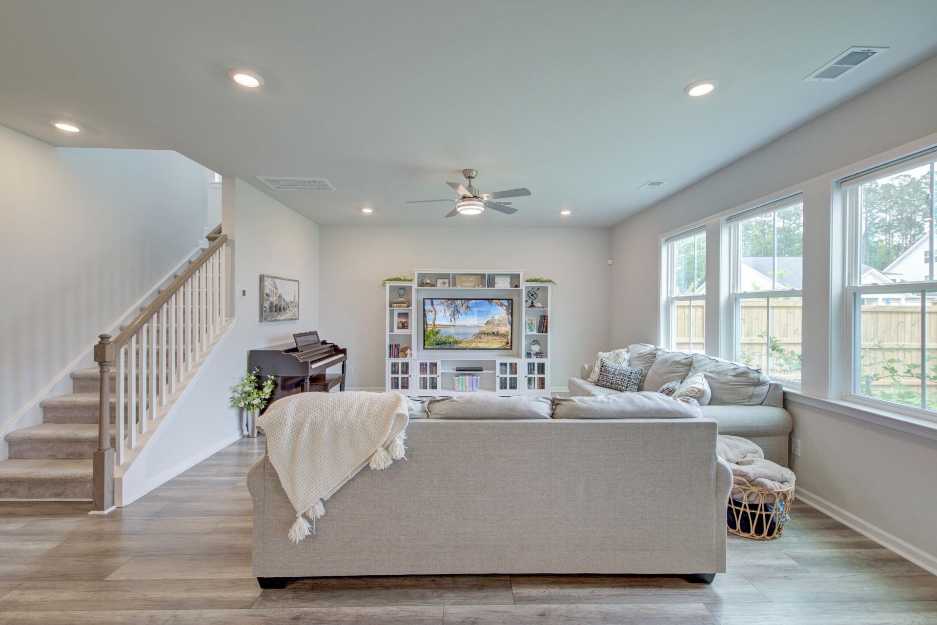120 Bay Eddy Court Photo 38