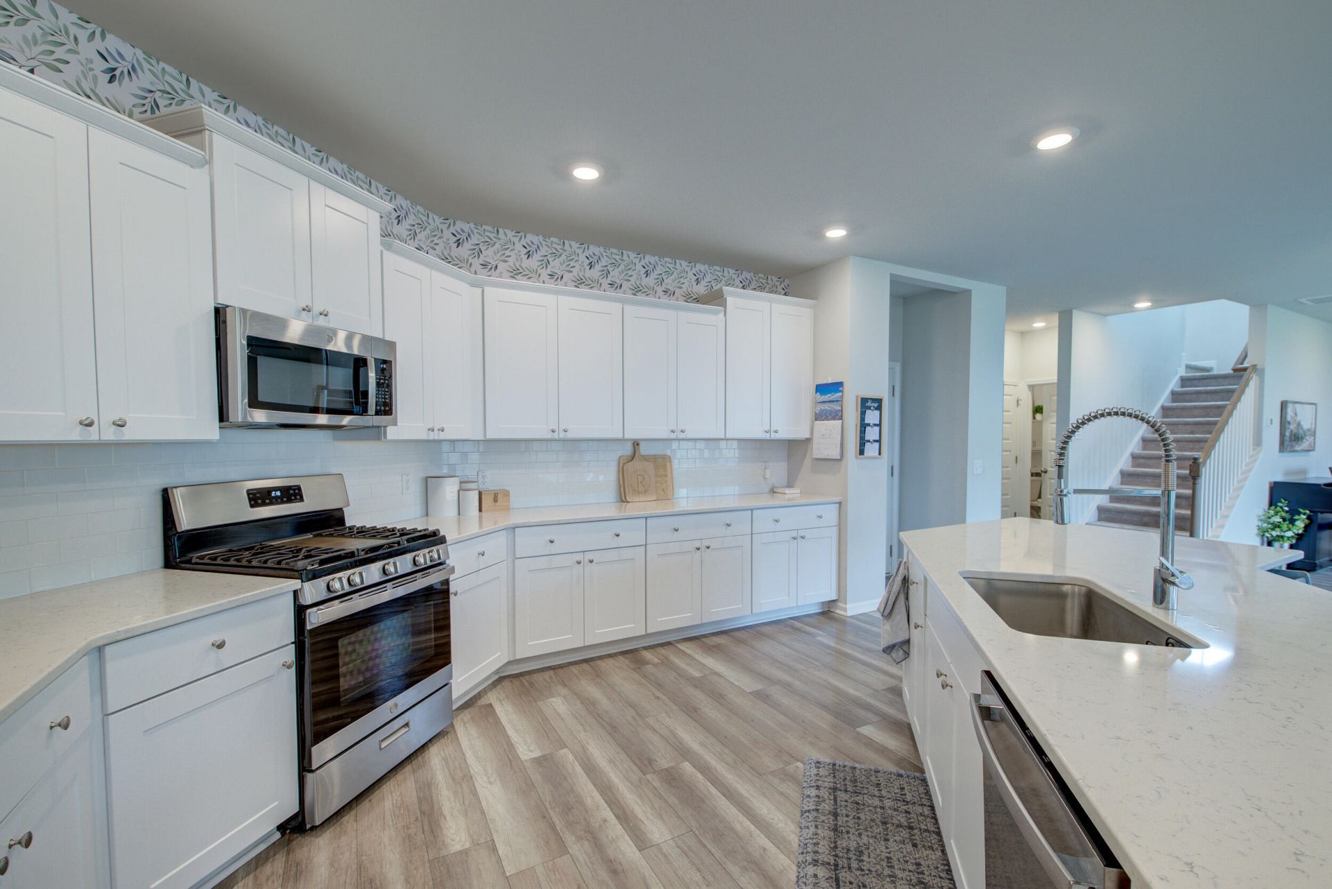 120 Bay Eddy Court Photo 42