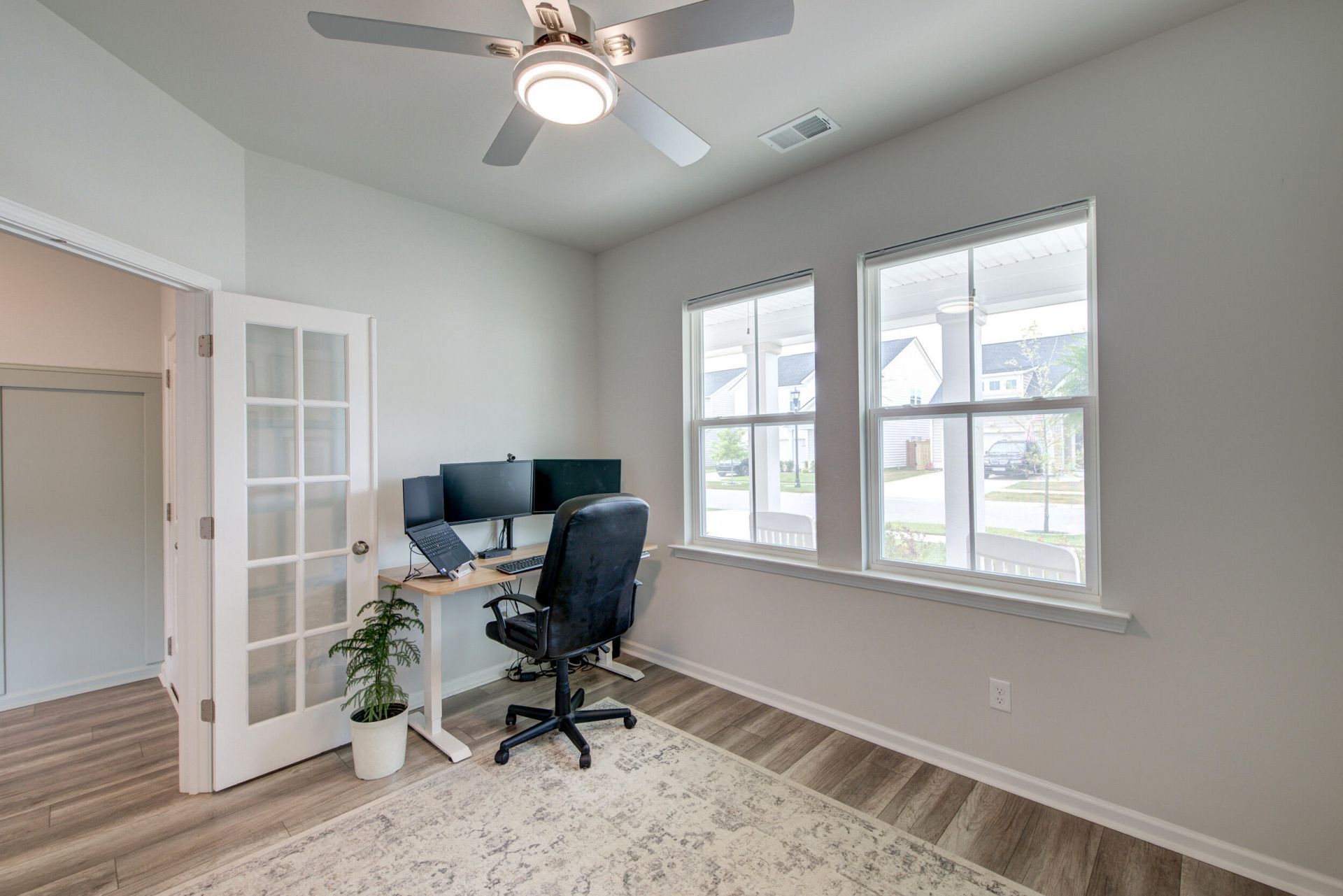 120 Bay Eddy Court Photo 8