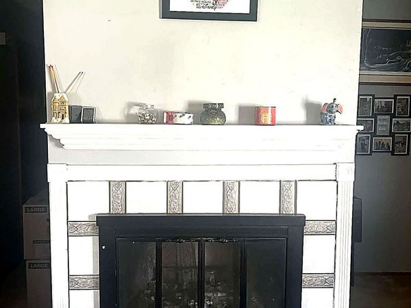 3701 W Bridge St, Greenfield, WI 53221