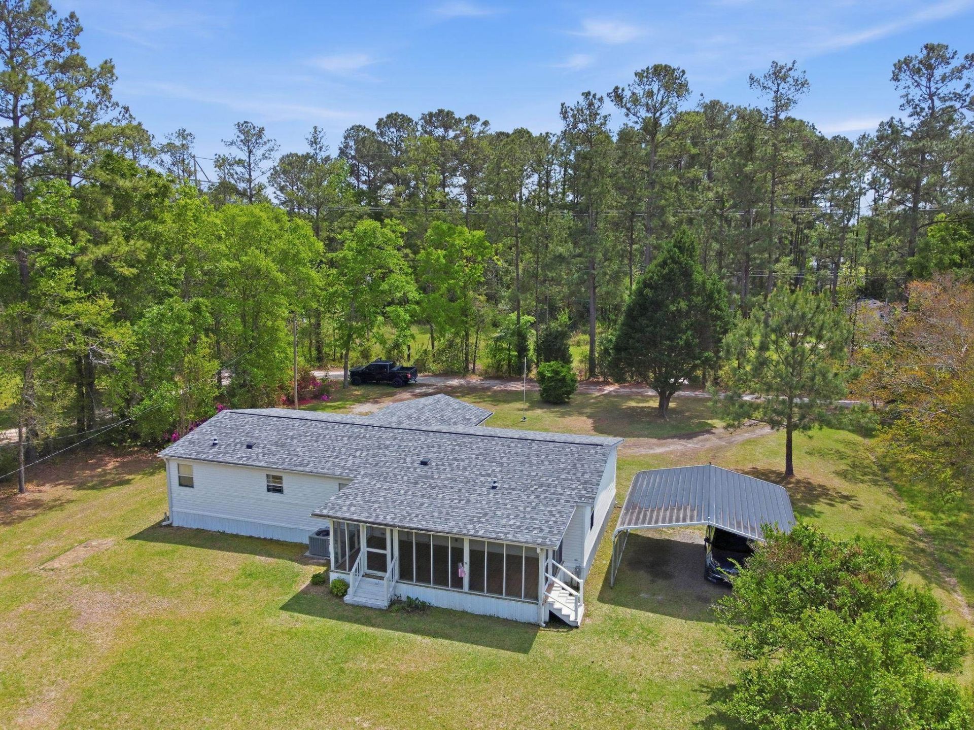 4351 Brookdale Ln. Photo 5