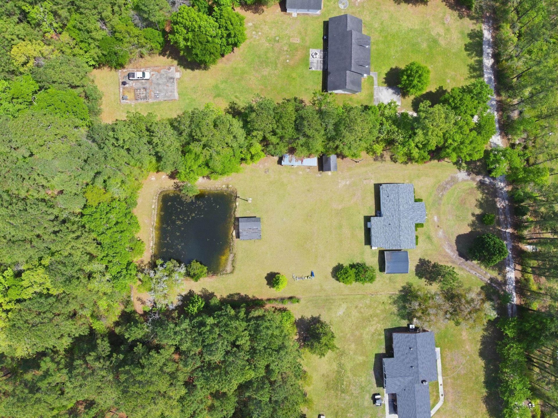 4351 Brookdale Ln. Photo 6