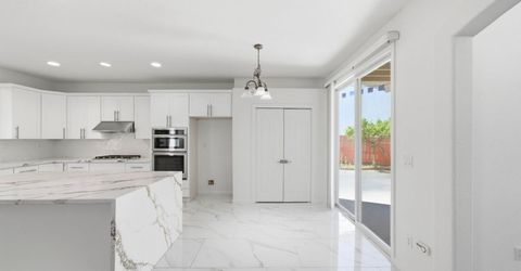 9487 Winding River Way, Elk Grove, CA 95624 Photo