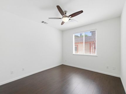 9487 Winding River Way, Elk Grove, CA 95624 Photo