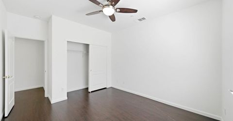 9487 Winding River Way, Elk Grove, CA 95624 Photo