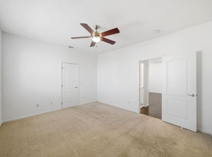 9487 Winding River Way, Elk Grove, CA 95624 Photo