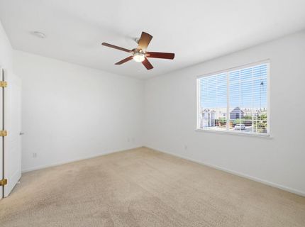 9487 Winding River Way, Elk Grove, CA 95624 Photo