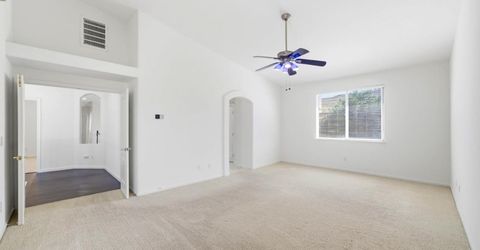 9487 Winding River Way, Elk Grove, CA 95624 Photo