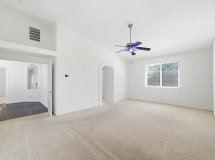 9487 Winding River Way, Elk Grove, CA 95624 Photo