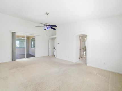 9487 Winding River Way, Elk Grove, CA 95624 Photo