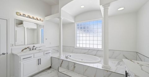 9487 Winding River Way, Elk Grove, CA 95624 Photo