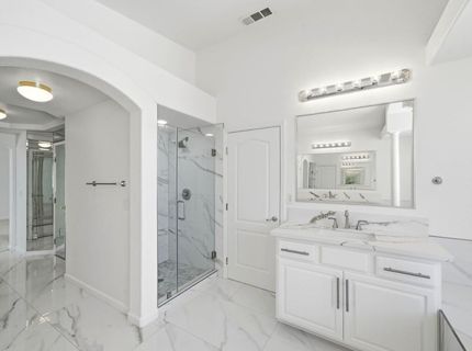 9487 Winding River Way, Elk Grove, CA 95624 Photo