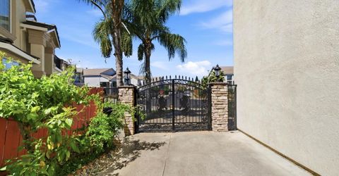 9487 Winding River Way, Elk Grove, CA 95624 Photo