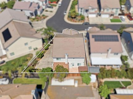 9487 Winding River Way, Elk Grove, CA 95624 Photo