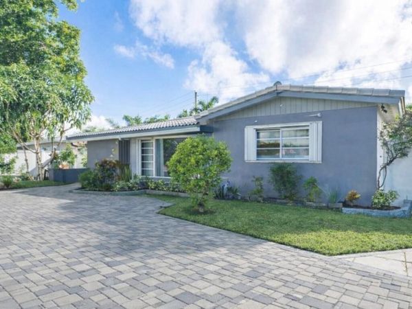 4860 N Andrews Avenue, Fort Lauderdale, FL 33309