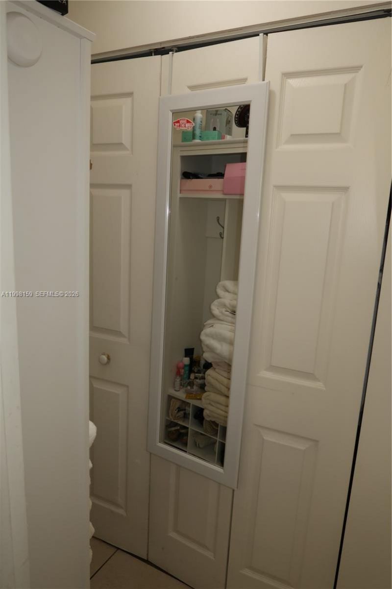 1913 S Ocean Dr, Unit 300, Hallandale Beach, FL 33009 Photo